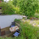 Molli Mit Terrasse